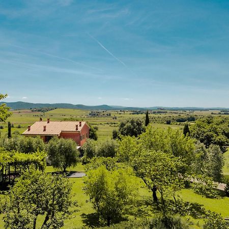 Agriturismo Bio Podere Doganelle Giuncarico Exterior foto
