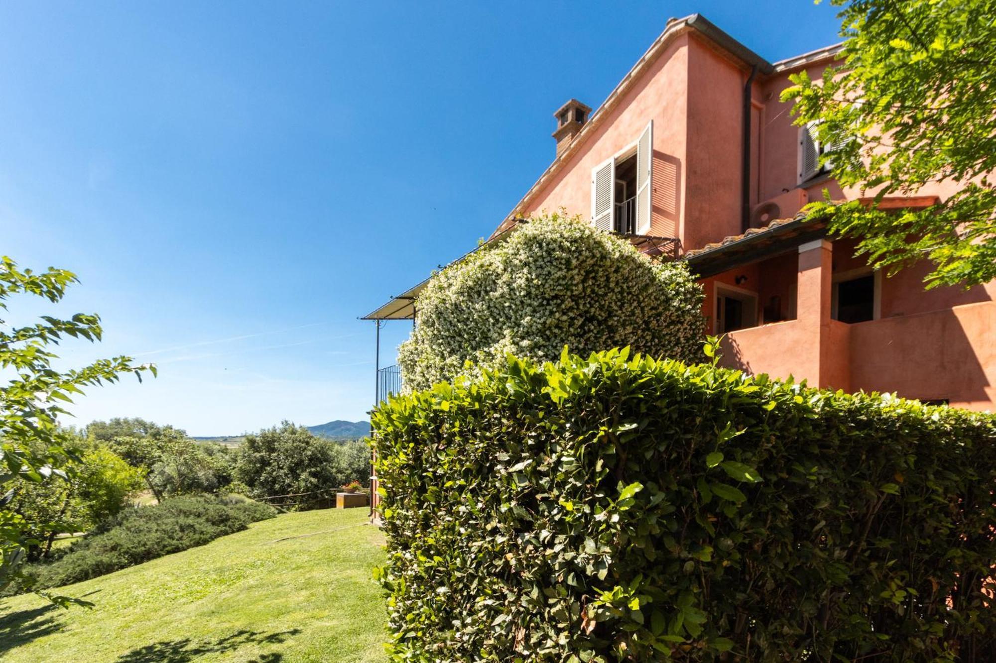 Agriturismo Bio Podere Doganelle Giuncarico Exterior foto